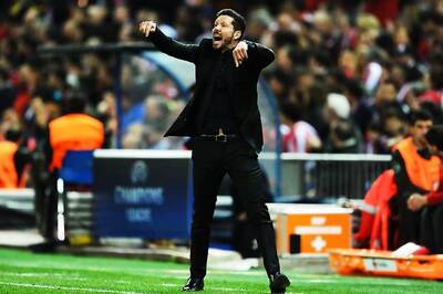 Diego Simeone Hits Assistant During Atletico-Bayern Champions League Semis