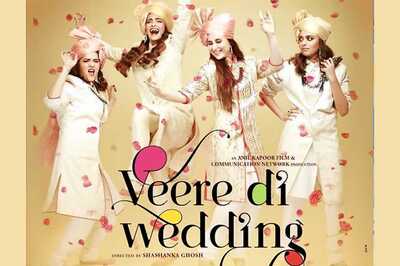 Veere Di Wedding: Kareena's Girl Gang Ditches Lehengas; Sports Turbans, Sherwanis