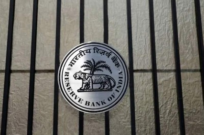 No Curb On Business Credit Cards, 'A Card Network' Restrained From Unauthorised Card Payments: RBI