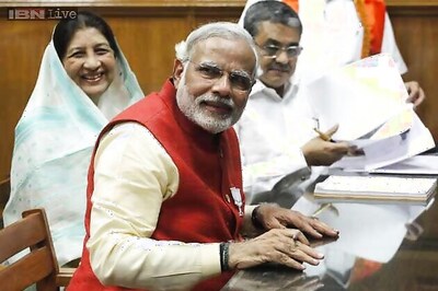 In his nomination, Narendra Modi finally admits Jashodaben is his wife