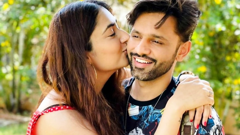 Rahul Vaidya Gets Kiss on His Cheek from Girlfriend Disha Parmar, Photo Goes Viral