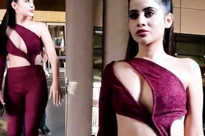 Urfi Javed Targeted by Trolls Again, This Time for Her Maroon Cutout Outfit