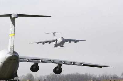 Air Traffic Resumes at Srinagar Airport
