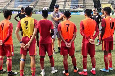 Indian Men's Football Team Coach Igor Stimac Conducts Surprise Training Session for Indian Arrows