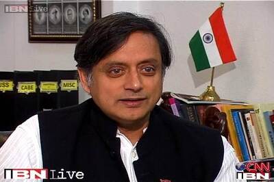 Shashi Tharoor thanks PM Narendra Modi for patting him on clean-up campaign