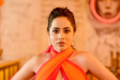 In Insta Reel, Urfi Javed, in Backless Top, Dances to Viral Kachcha Badam Song 