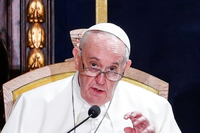 Pope Francis Calls for Easter Truce in Ukraine Leading to Peace Negotiations