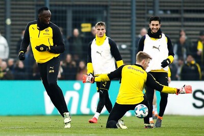 Sprint King Usain Bolt Scores in Borussia Dortmund Training