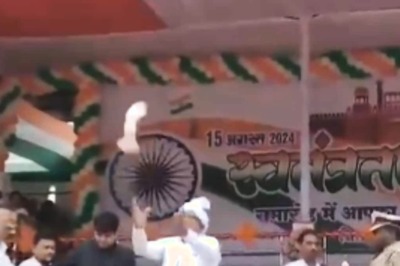 Failed Pigeon Flight At Chhattisgarh's Independence Day Event Reminds Internet Of Panchayat Season 3