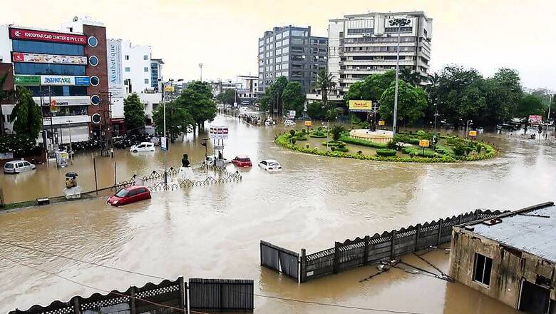 Over a 1000 Living on Narmada Banks Shifted as Rains Continue to Lash Gujarat