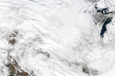 Eastern US braces for massive snow storm