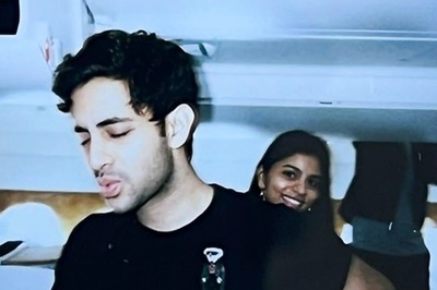 Suhana Khan Photobombs Agastya Nanda's Photo As Rumoured Couple Joins The Archies Team