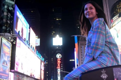 Shehnaaz Gill Takes A Late Night Stroll Around Times Square In Her Comfy PJs