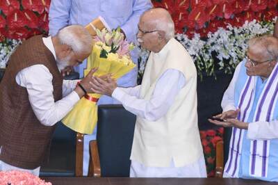 Bharat Ratna for LK Advani Silences Critics Who Accused PM Modi of 'Side-lining' Ram Mandir Movement Icons