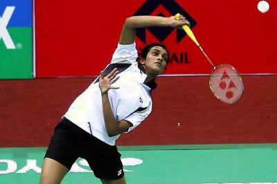 CWG 2014: Indian shuttlers advance to last 16