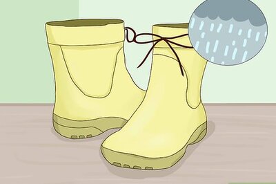 How to Buy Waterproof Shoes