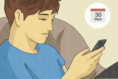 How Long Should I Wait to Text My Ex-Girlfriend?
