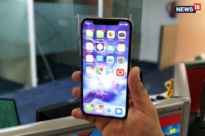 Apple's iPhone X Has Higher Margin Than iPhone 8: Analysis