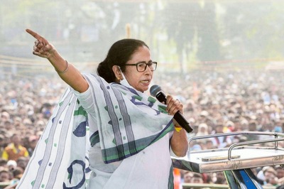 Mamata Says Making Arrangements for Free Covid-19 Vaccine; Oppn Dubs It Poll Gimmick
