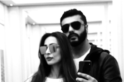 Malaika Arora Makes Arjun Kapoor 'Spicy And Saucy' Despite Being Away On Vacay With Her Girl Gang
