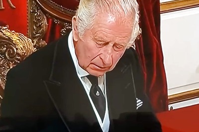 'Just In Case': Well-wisher Gifts Pen to King Charles III After Ink Leak Fiasco | WATCH