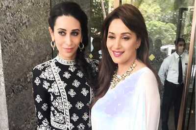 This Photo of Karisma Kapoor, Madhuri Dixit Will Bring Back Memories of the 90's