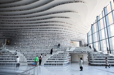 Check Out this Chinese Library that Looks Like Its Straight Out Of the Future