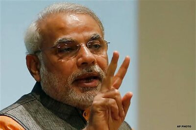 Modi accuses Congress of 'cheating' people