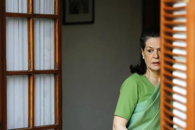 Congress Chief Sonia Gandhi to Participate in Party's Gandhi Jayanti Padyatra