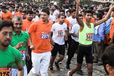 Amit Shah Flags Off 'PM Modi Cross Country Slum Race' in Delhi for Children, Youth