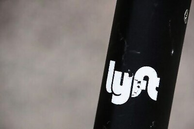 Lyft to suspend California rides services at midnight - blog post