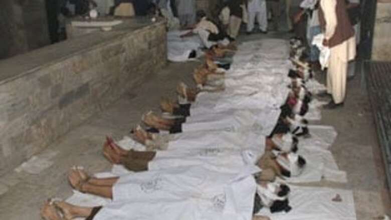35 bodies of 'illegal migrants' found from container in Pak
