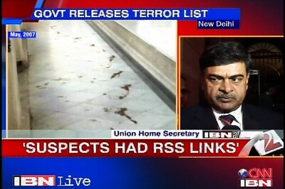 I don't like the term right wing terror, I prefer 'Hindutva' terror: Praveen Swami