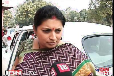 Smriti Irani terms Akhilesh's comment on Badaun gangrape as 'outrageous'