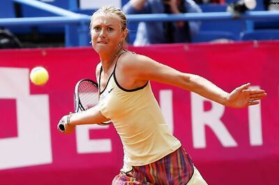 Williams, Sharapova advance in Doha