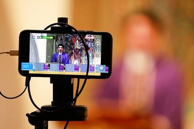 Amid Coronavirus Outbreak, God Goes Online to Reach Worshippers