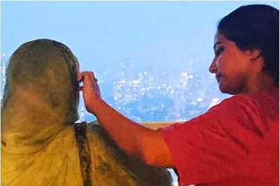 Hina Khan Vows to Take Care of Mother in Emotional Instagram Post