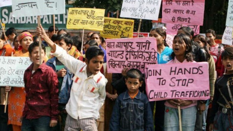 Police claim to have busted gang trafficking children to US