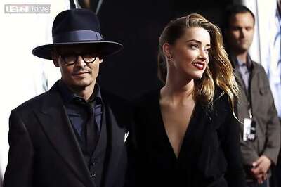 Johnny Depp gifts expensive book to fiancee Amber Heard on her birthday