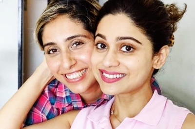 Shamita Shetty Gets Advice from BFF Neha Bhasin Before Heading to Bigg Boss 15