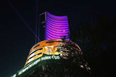 Sensex Ends 113 Points Higher; RIL Gains by 3.52 Per Cent