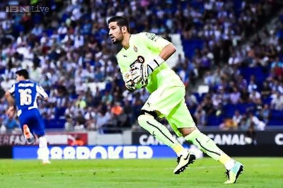 Espanyol goalkeeper Kiko Casilla joins Real Madrid