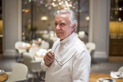 Chef Alain Ducasse Set to Offer Paris Dinner and a Show