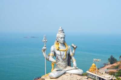 5 Iconic Shiva Temples Around The World That Need To Be On Your Next Travel Plan