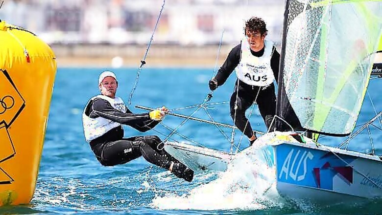 Aussies sail laps of honor to take Olympics gold