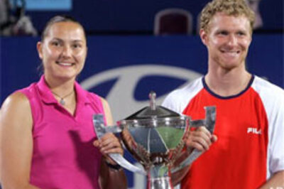 Russia clinch maiden Hopman's Cup