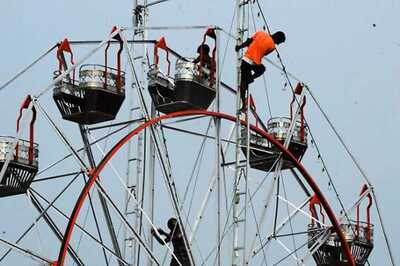 1 Dead, 9 Injured After Giant Wheel Collapses in Chennai Theme Park