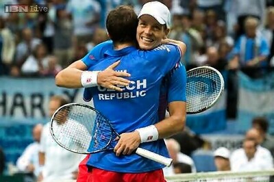 Berdych, Simon set up Thailand Open semi-final