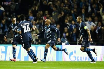 Porto thrash Basel to reach Champions League quarter-finals