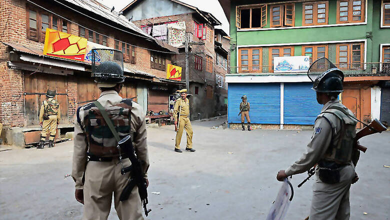 Curfew Remains in Force in Kashmir, Death Toll Climbs to 42